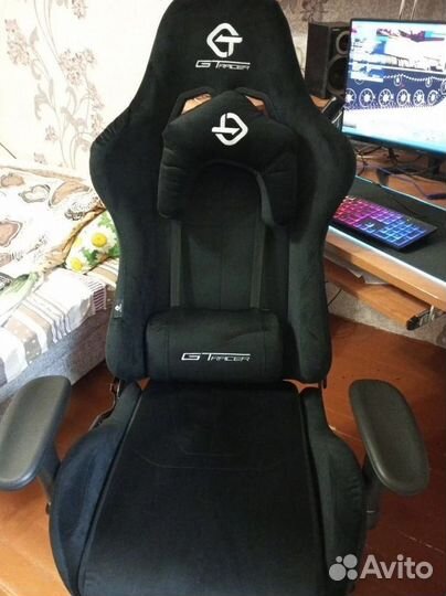 Офисное кресло (геймерское). Кресло для директора