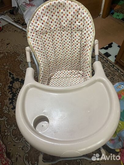 Стульчик для кормления ребёнка