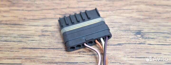 Разъем Mercedes Benz A0465450728