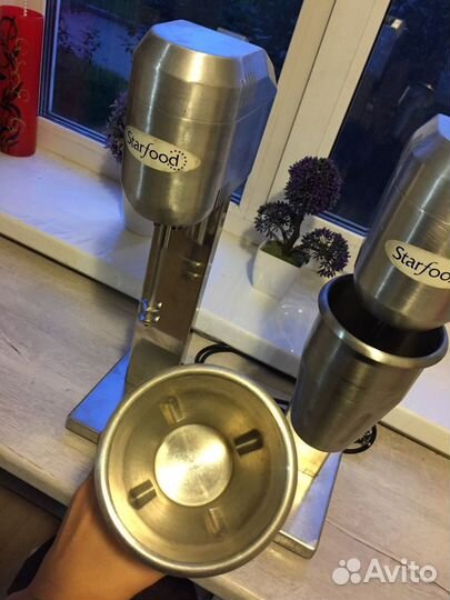 Миксер для коктейлий проф