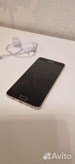 Смартфон Samsung A7 2016