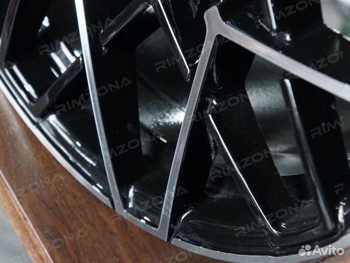 Литые диски R20 на BMW. Арт3024