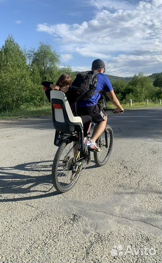 Велокресло bobike