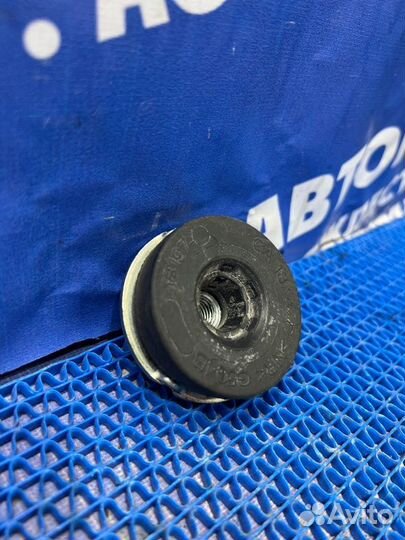 Опора амортизатора Ford Explorer внедорожник KX