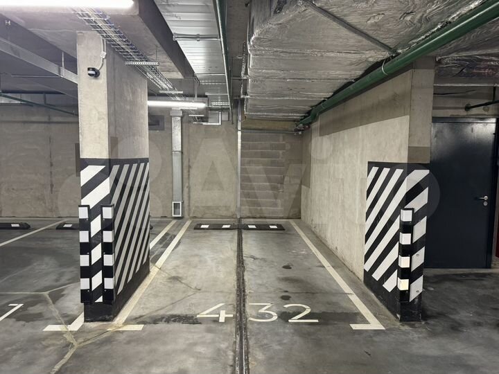 Машиноместо, 13 м²