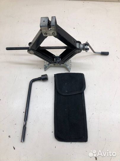 Домкрат Hyundai Accent LC, Tagaz 2000-2012