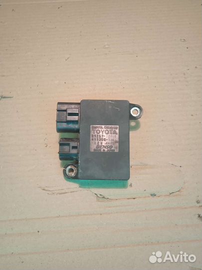 Реле вентилятора Тойота Королла 150