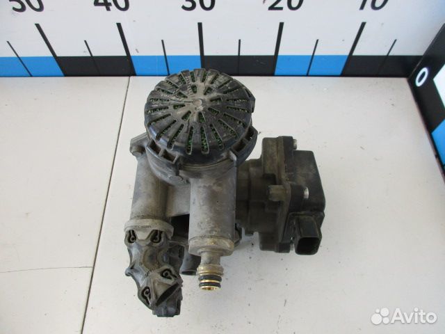 Кран управления тормозами прицепа Volvo FM4 FH4