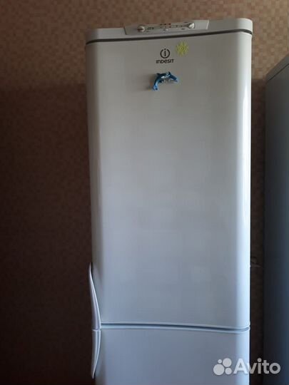 Холодильник indesit бу 200 см