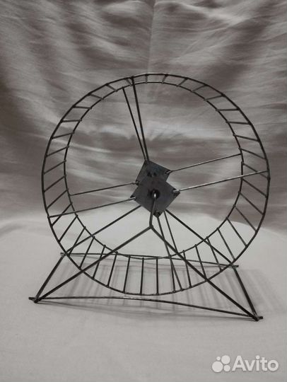 Колесо для грызунов металлическое