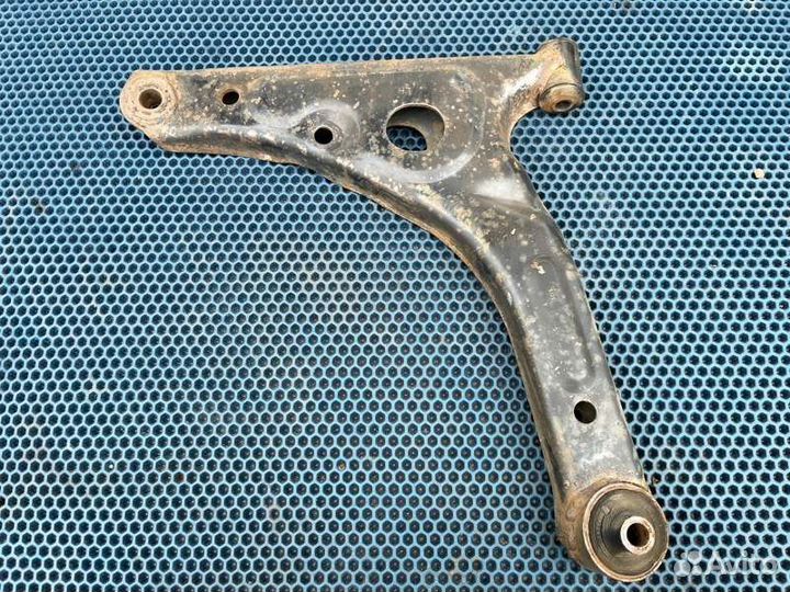 Рычаг передний левый Ford Transit 2.2L