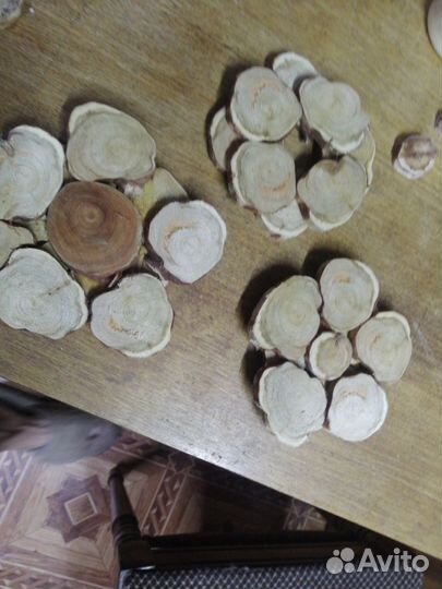 Подставка из можевельника