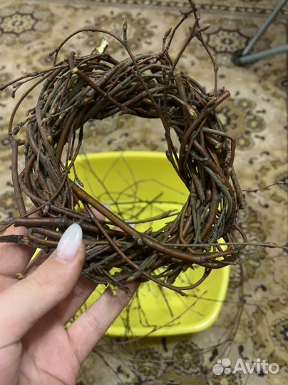 Игрушки для птиц и попугаев