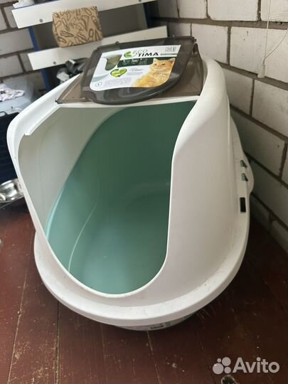 Кошачий лоток закрытый