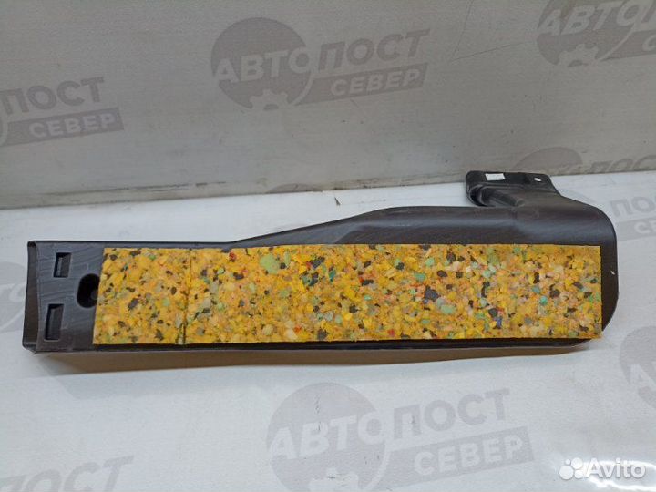 Воздуховод передний левый Nissan Primera 1.6 P12