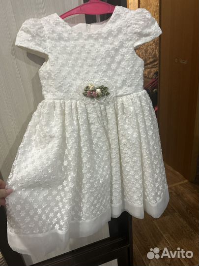 Платье на девочку
