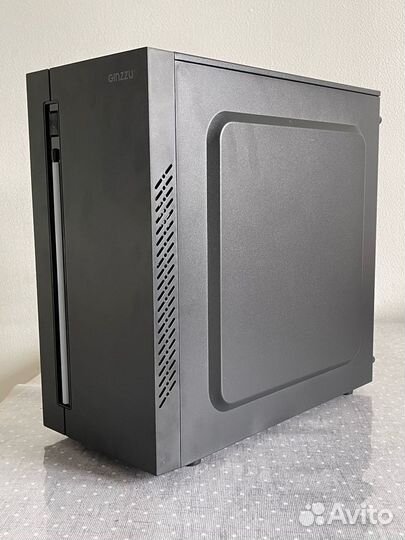Игровой компьютер на RX590