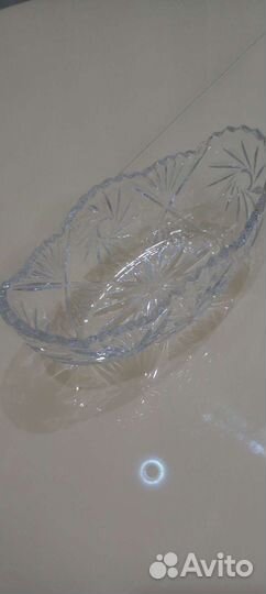 Хрустальная ваза