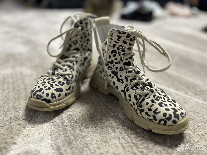 Ботинки для девочки