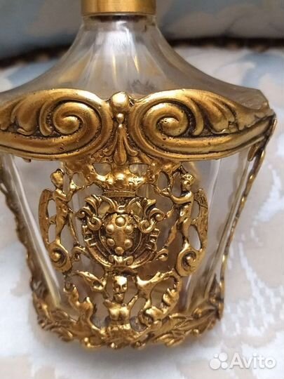 Флакон для духов старинный с путти