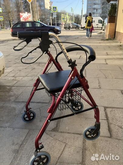 Ходунки ролляторы