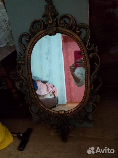 Зеркало в алюминиевой раме