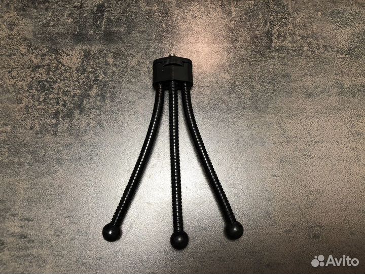 Трипод для смартфона