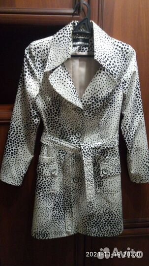 Плащ легкий размер 46