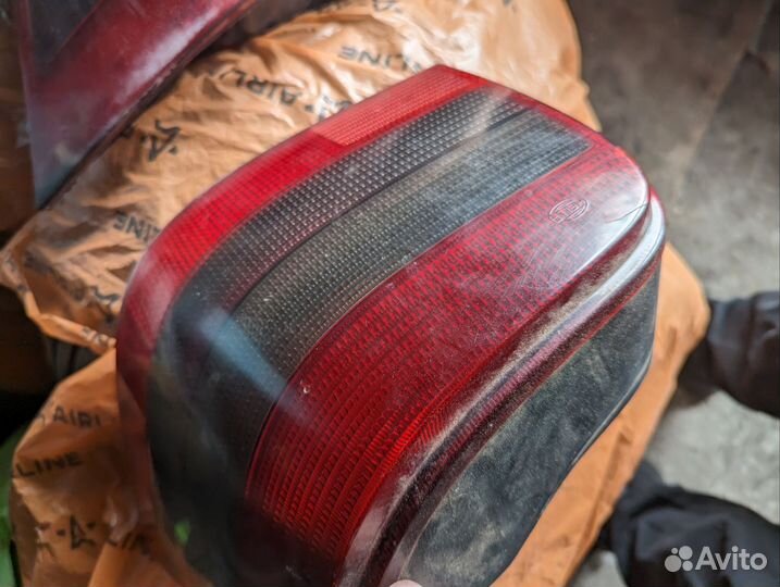 Фонари задние golf 4 hella black