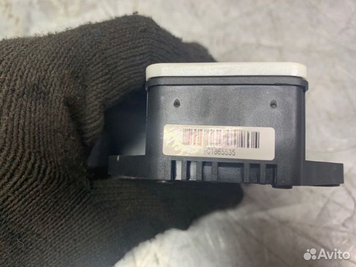 Датчик ускорения Audi A4 B7 2005-2007 седан 2.0