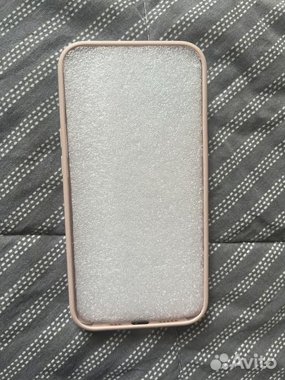 Чехол на iPhone 13