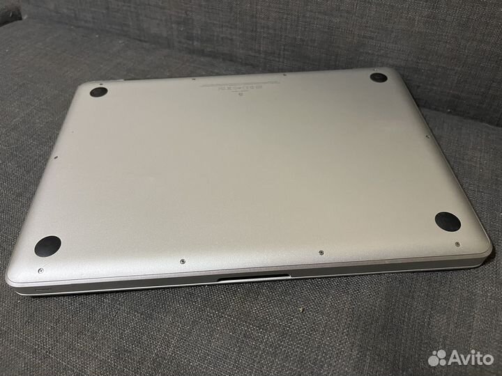 Macbook pro 13, 2012, Core i5/120GB SSD/4GB озу