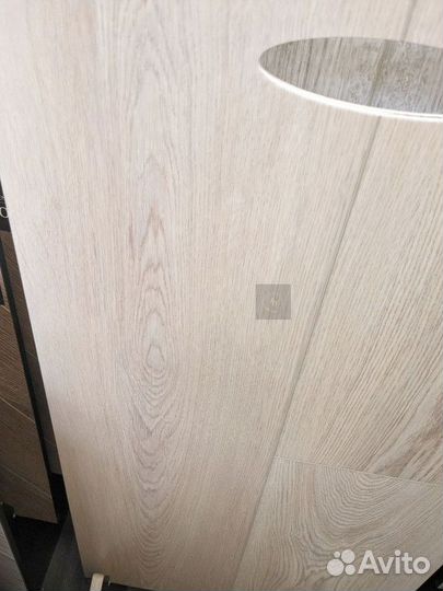 Кварвиниловая плитка / Доставка и установка