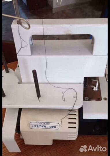 Оверлок швейной машины Прима