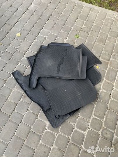 Ковры в салон на Toyota Cryiser 200