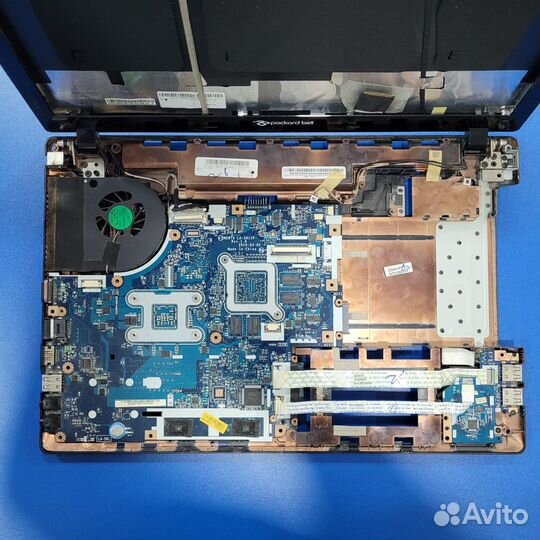 Ноутбук Packard Bell TK81 на разбор