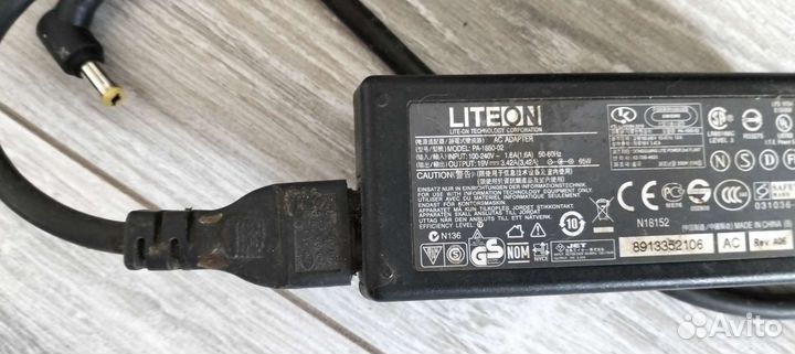 Ноутбук Packard Bell EasyNote TE Z5WT1 в разборе