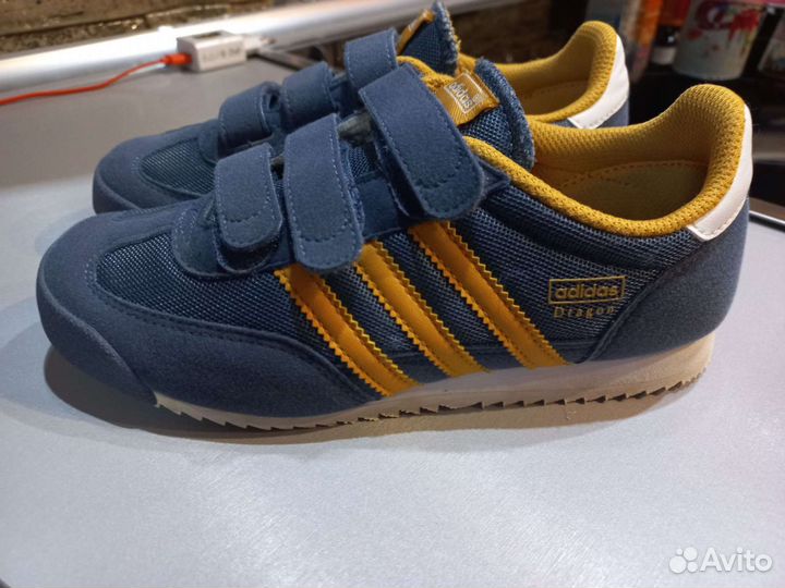 Кроссовки adidas
