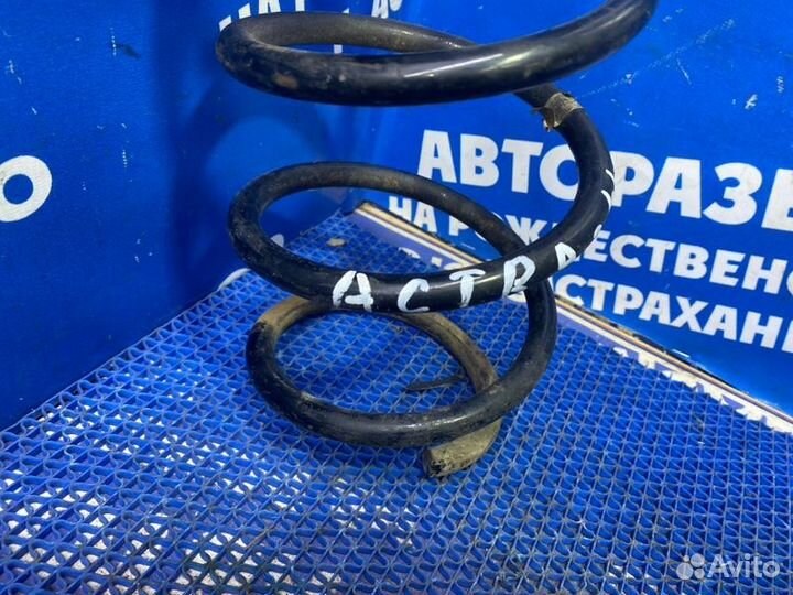 Передняя пружина Opel Astra H купе Z18XER 2007