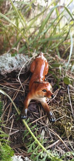 Фарфоровая статуэтка Лиса-плутовка афз