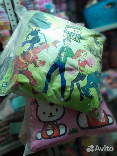 Подушка Hello Kitty