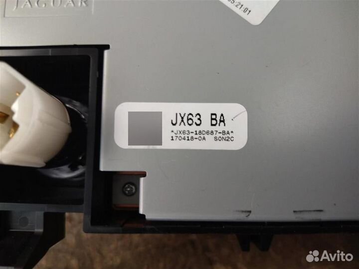Блок управления климат-контроля Jaguar F-Pace X761