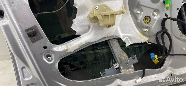 Дверь передняя левая Citroen C4 рест. 54