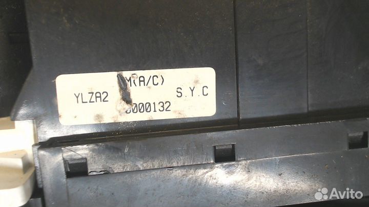 Переключатель отопителя Hyundai Santa Fe, 2004