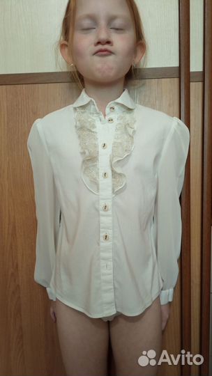 Блузка школьная