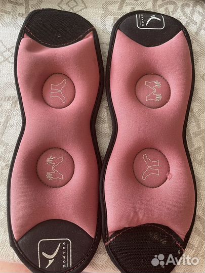 Утяжелители для ног и рук.По 0,5 кг и0,3