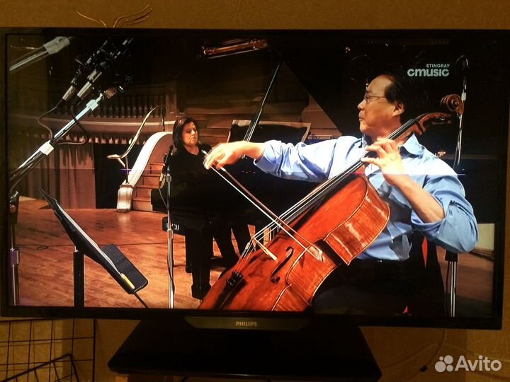 Телевизор Philips 32