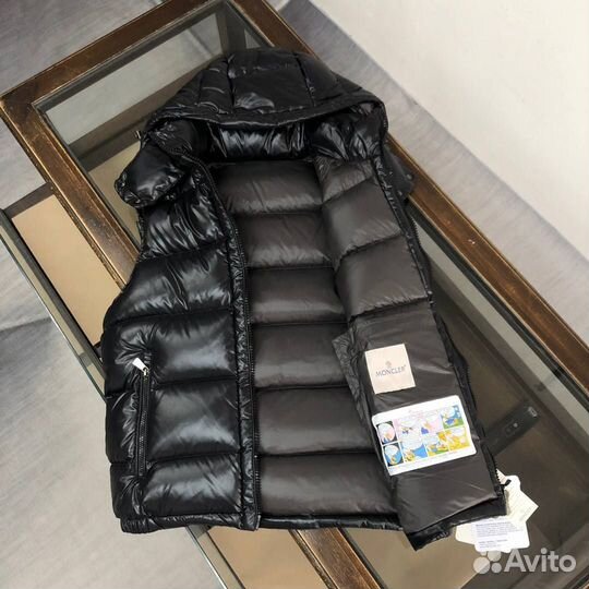 Жилетка moncler Bormes