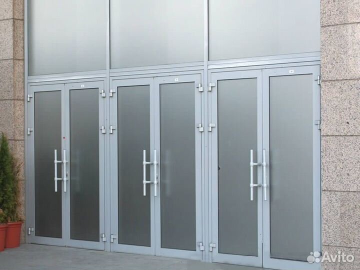 Дверь алюминиевая под заказ