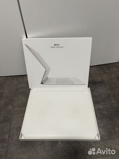 iPad Pro 12.9 Magic Keyboard Белая Рус mjql3RS/A